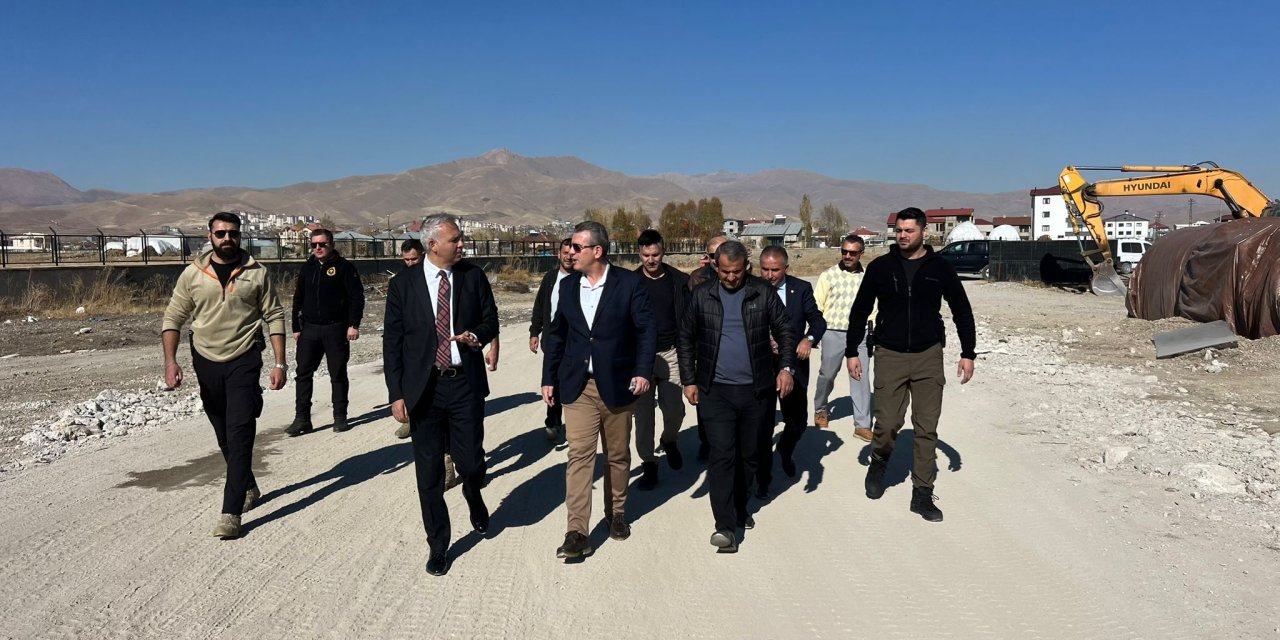 Kaymakam Mustafa Akın: “Amacımız, şehir stadının inşaatını en kısa sürede tamamlamak”