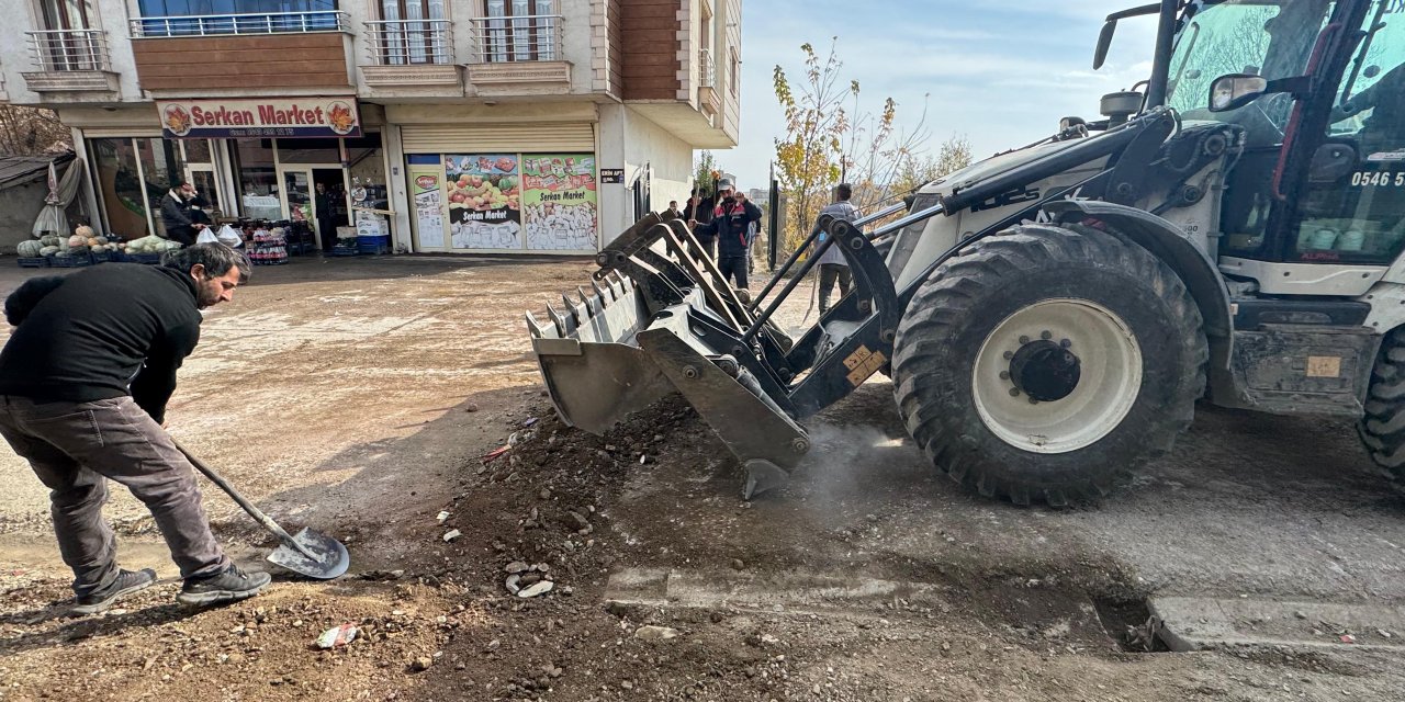 Yüksekova’da vatandaşlar, doğalgaz bağlantılarının bir an önce tamamlanmasını istiyor