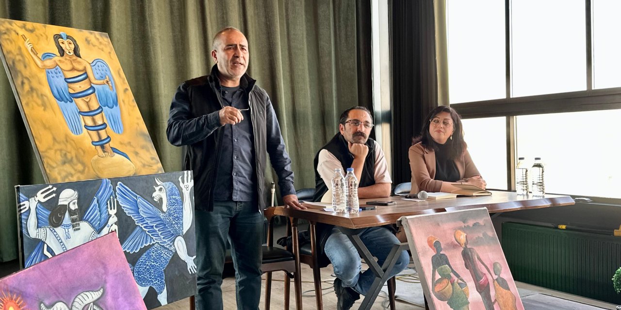 Yüksekova’da Hüseyin Özsoy’dan kitap tanıtımı ve söyleşi