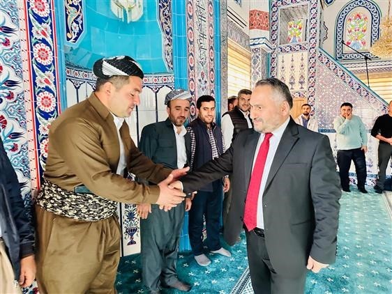 Müftü Okuş, Derecik ilçesinde temaslarda bulundu