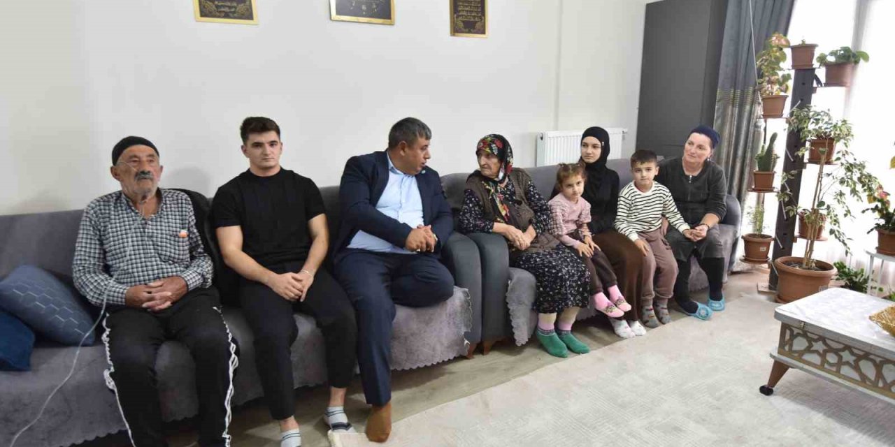 Bitlis Ahlat’a yerleştirilen Ahıska Türkleri huzur içinde yaşıyor