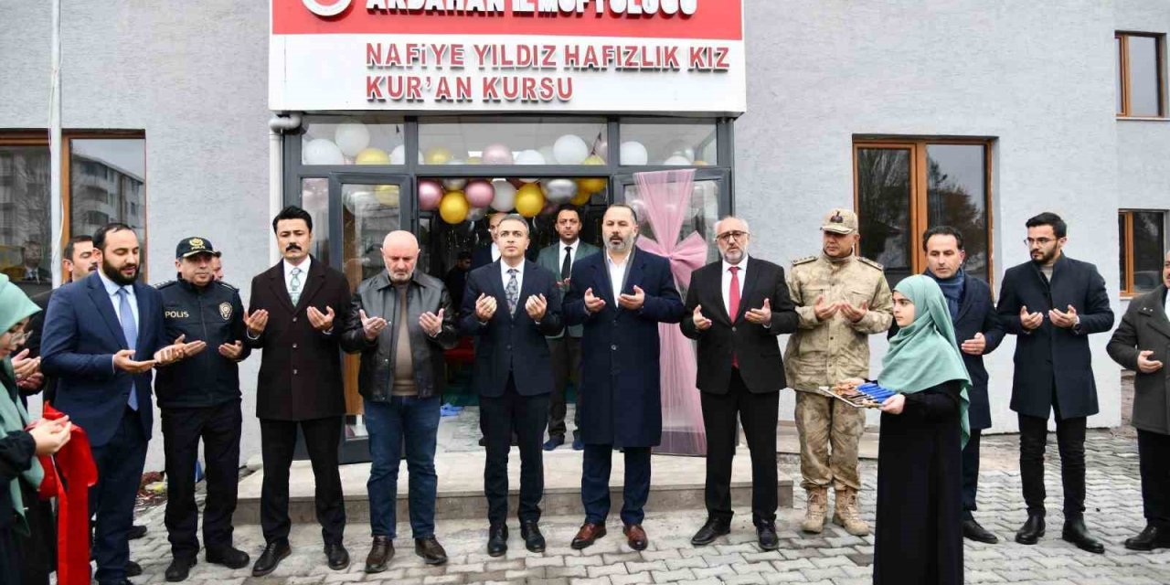 Ardahan’da, Kız Kur’an Kursu açıldı