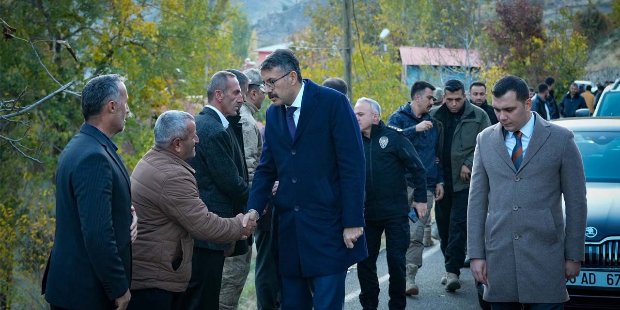 Vali Çelik, trafik kazasında hayatını kaybeden Dayan ailesinin taziyesine katıldı
