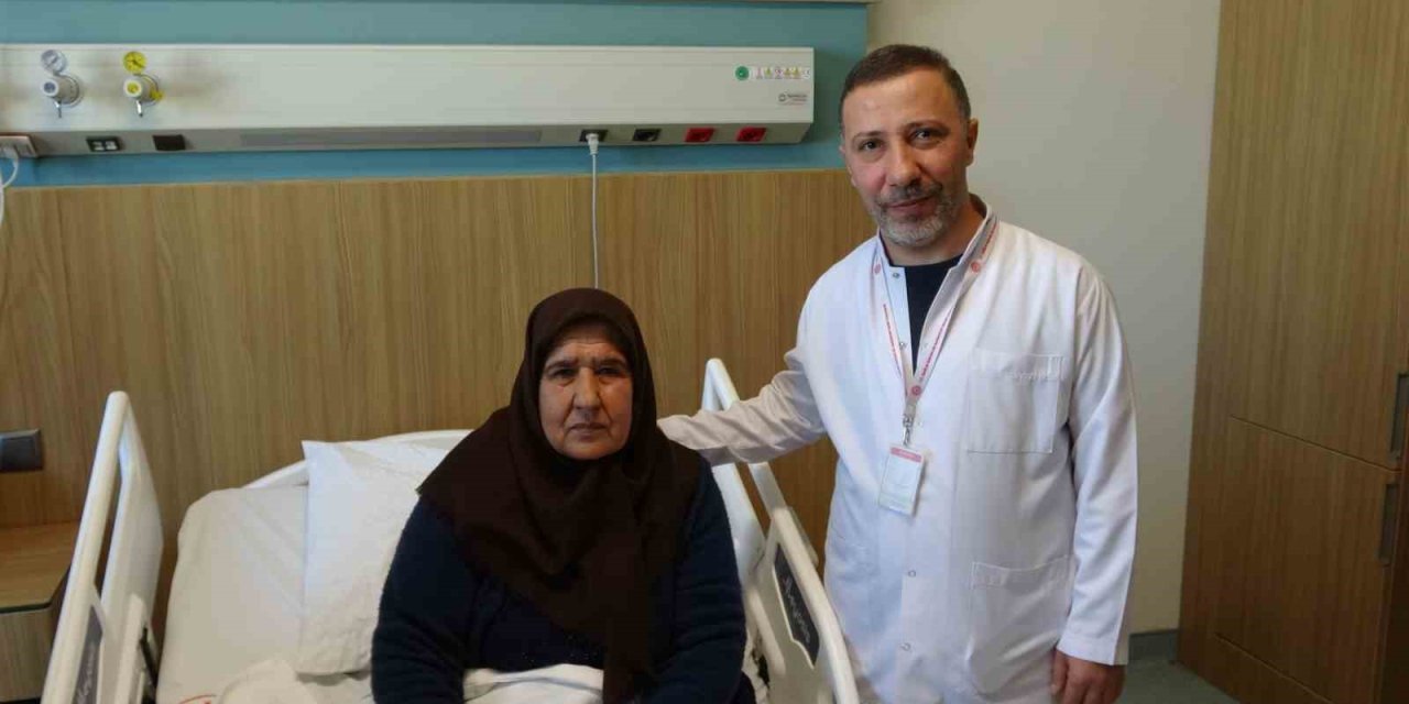 İç organlarının ters tarafta olduğunu 66 yıl sonra öğrendi