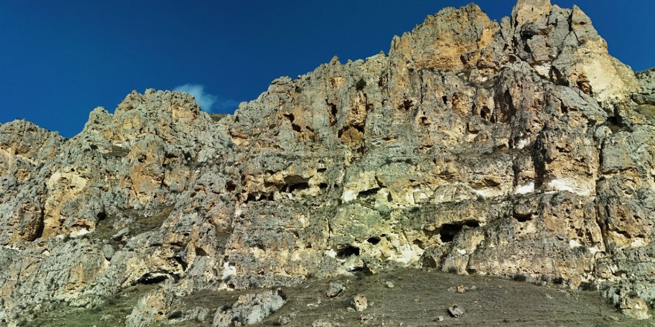 Erzurum Karayazı’da kırk pencereli mağaralar yürüyüş yolu projesi başlıyor