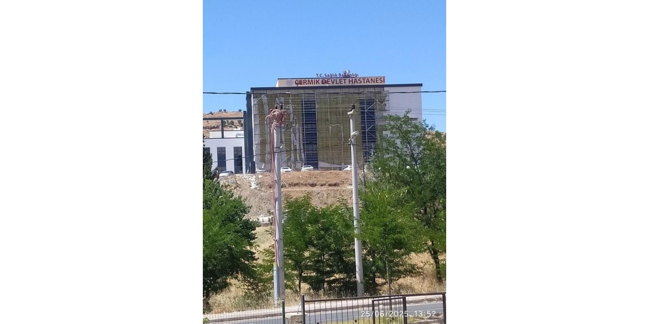 Mermer ocağında kaya altında kalan şahıs yaralandı