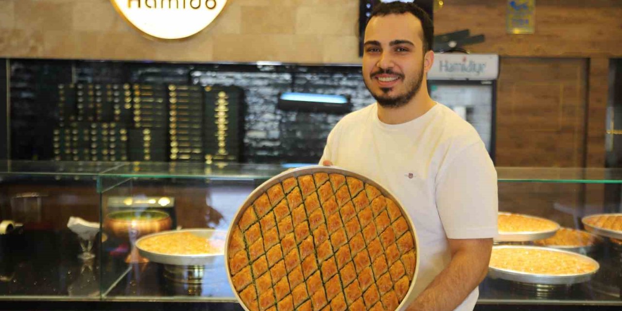 Antep’in köklü tatlı geleneğini günümüze taşıyor