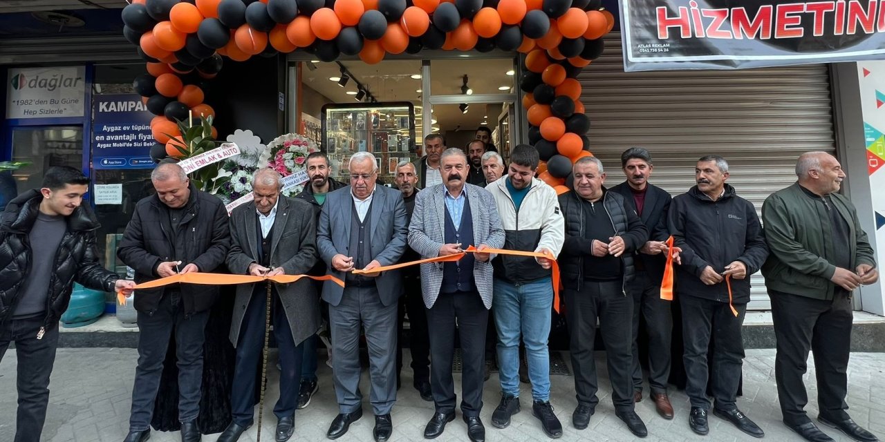 Yüksekova’da Nokta GSM’in ikinci şubesi açıldı