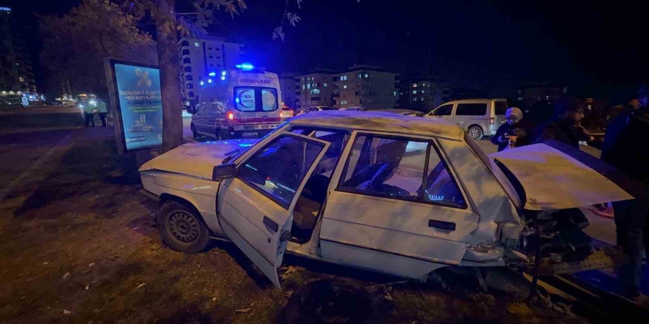 Antep’te sokakta yarış kaza getirdi: 5 yaralı