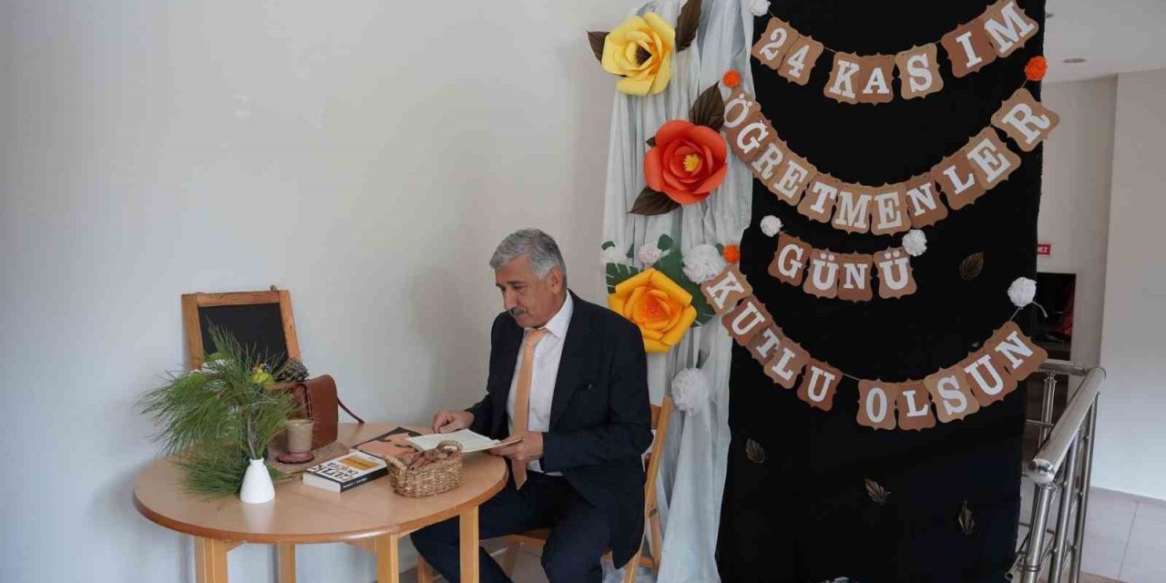 Adıyaman'ın Kahta ilçe Belediye Başkanı  Hallaç’tan Öğretmenler Günü mesajı