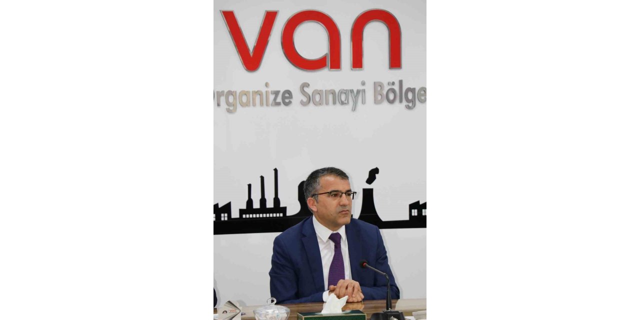 OSB Yönetim Kurulu Başkanı Aslan’dan 24 Kasım Öğretmenler Günü mesajı