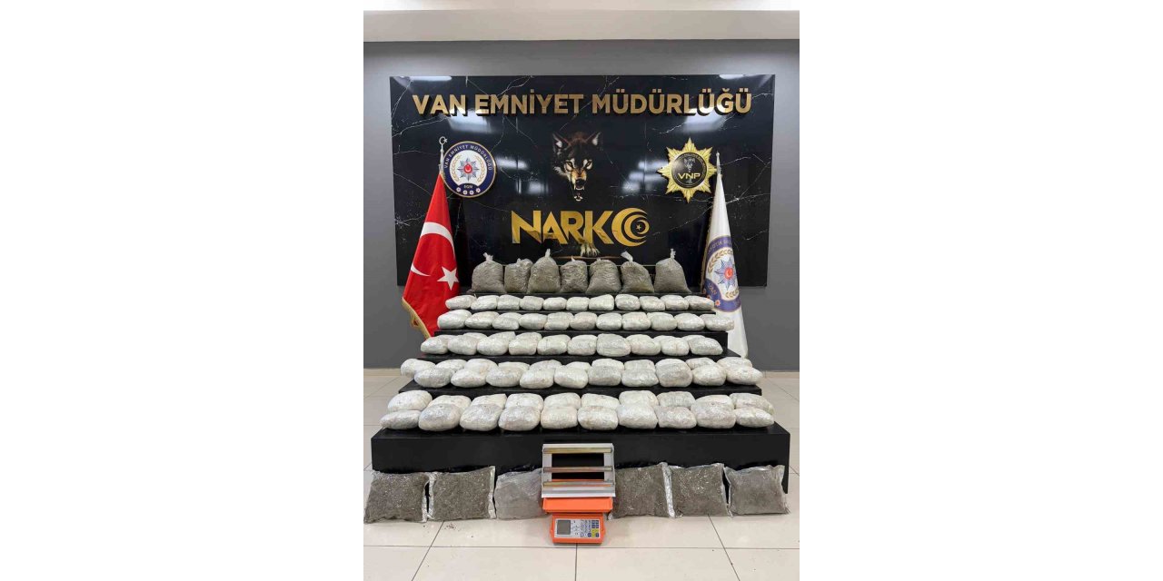 Başkale'de 134 kilo uyuşturucu ele geçirildi