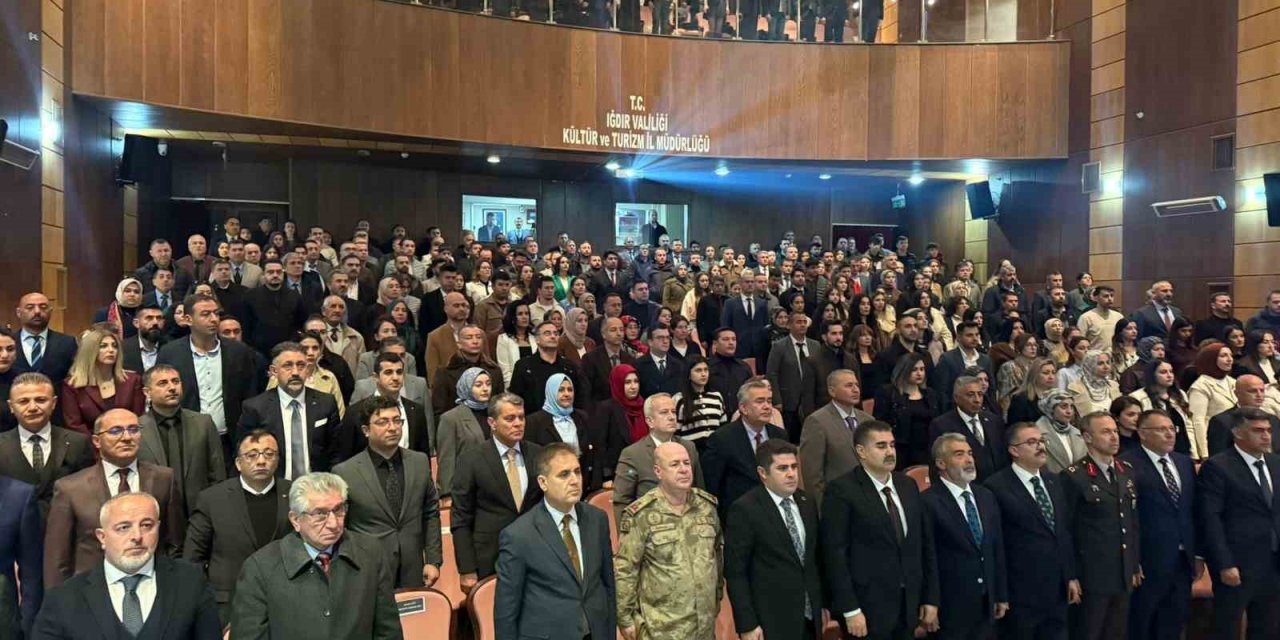 Iğdır’da öğretmenler günü kutlama programı düzenlendi