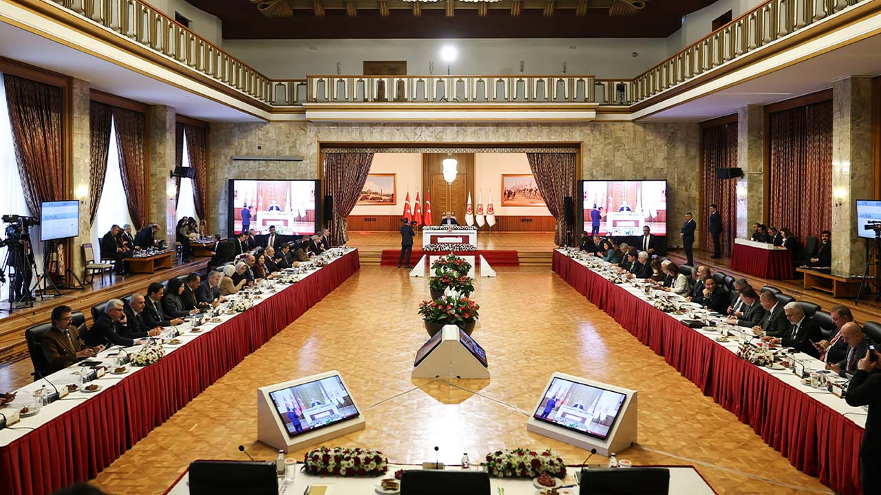 TBMM Başkanlığı: İmralı'daki görüşmeden olumlu sonuçlar alınmıştır