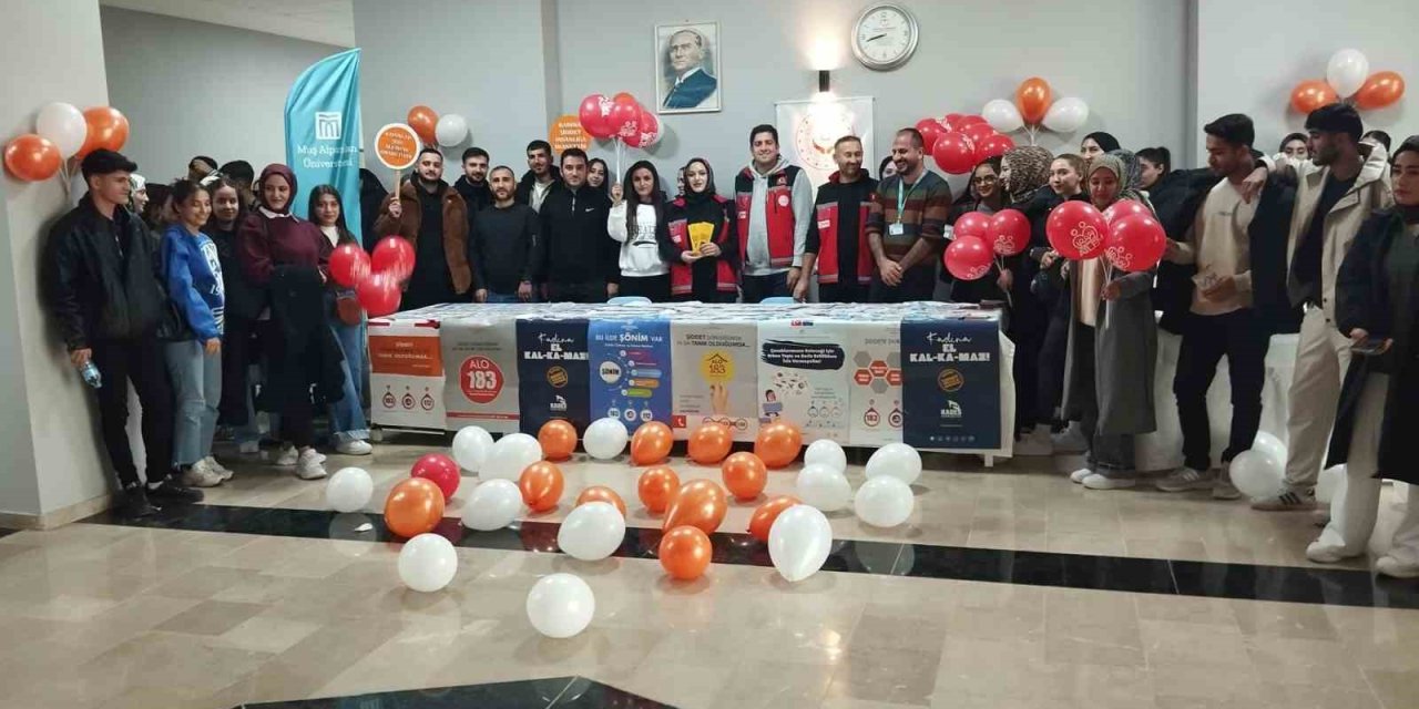 Malazgirt’te "25 Kasım" kapsamında farkındalık etkinliği yapıldı