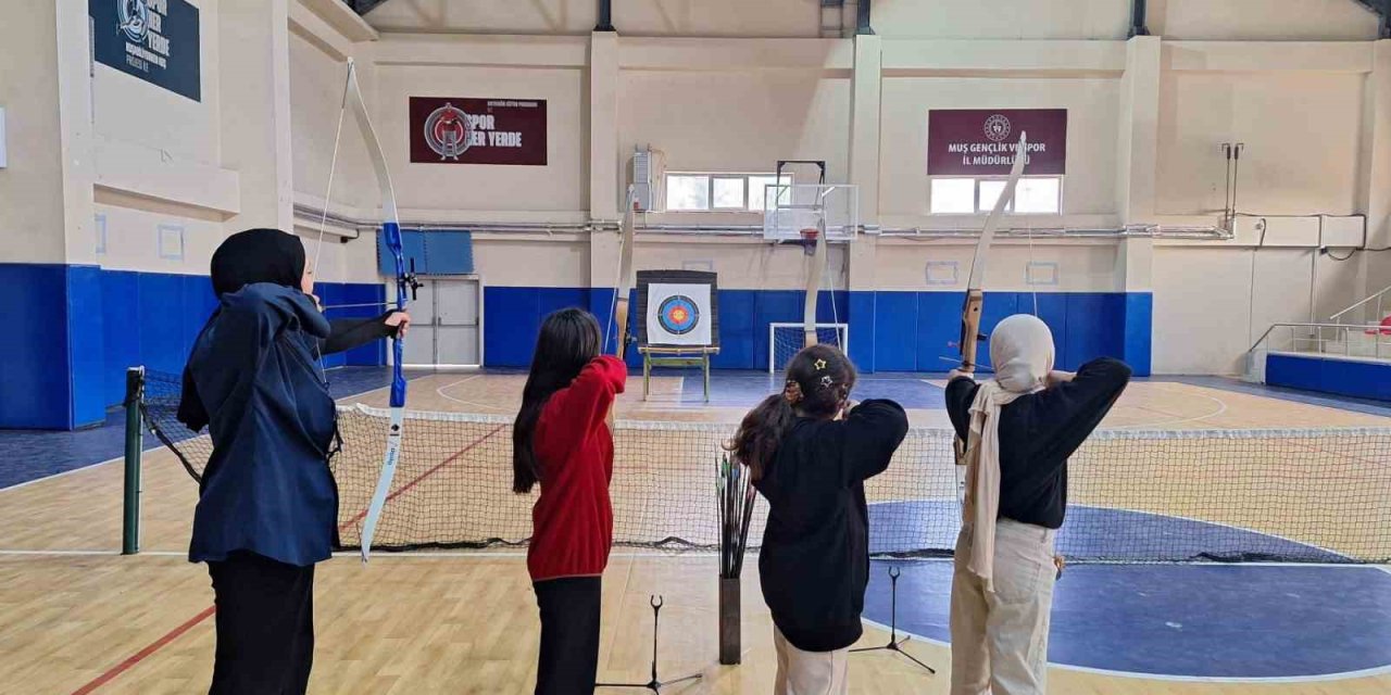 Korkut’ta okçuluk kurslarına ilgi
