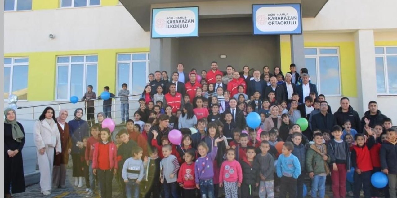 Hamur’da "Mutlu et, mutlu ol" projesi