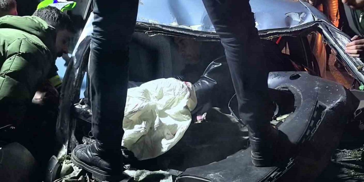 Erzurum’da feci kaza: 1 kişi hayatını kaybetti