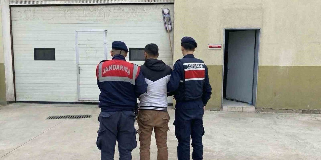 Antep'te dolandırıcılık ve yaralama suçlarından 37 yıl kesinleşmiş cezayla aranan şahıs yakalandı