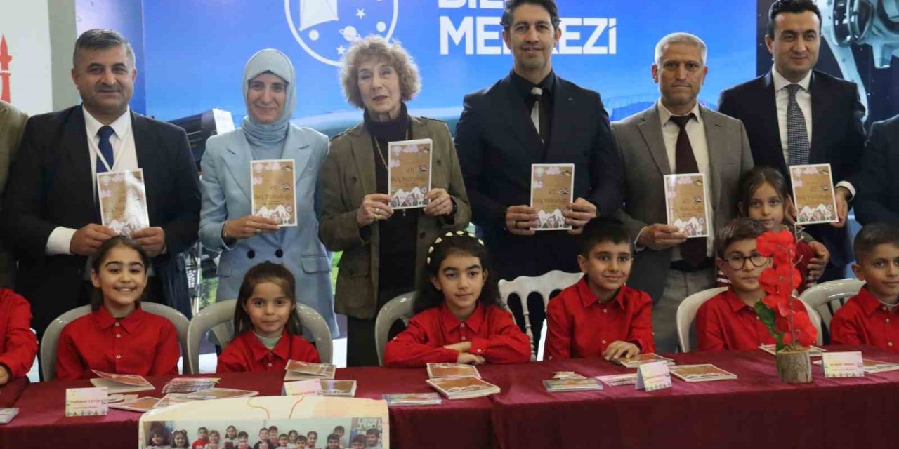 Miniklerin kaleme aldığı "20 düş yolculuğu" kitabı okuyucuyla buluştu