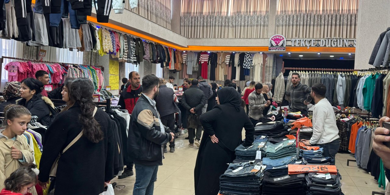 Yüksekova'da alışveriş etkinliği