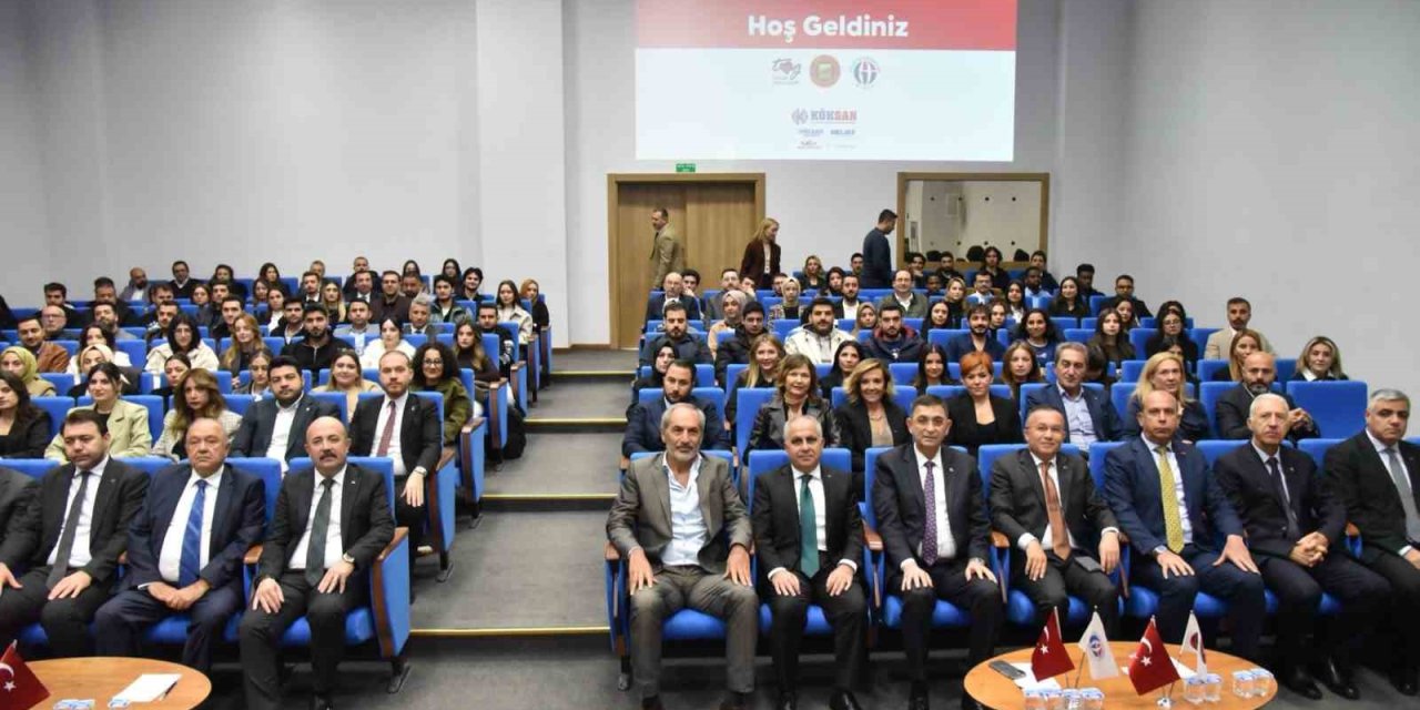 "Güç Gençte, Gelecek Gaziantep’te" projesi çalıştayı yapıldı