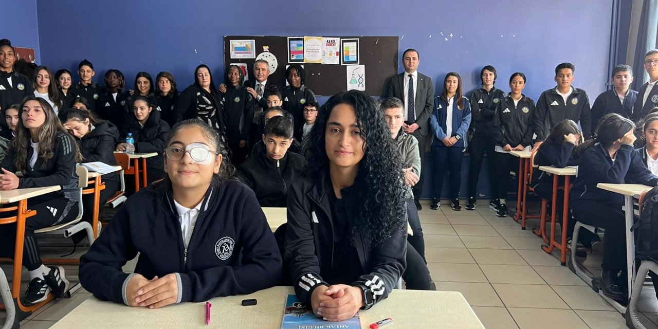 Rümeysa’ya Yüksekova Spor’dan moral ziyareti