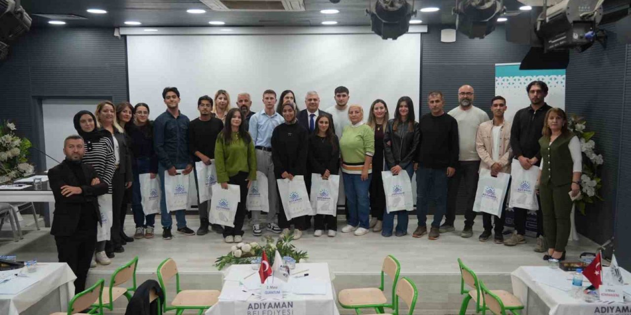 YKS öğrencilerine bilgi yarışması yapıldı