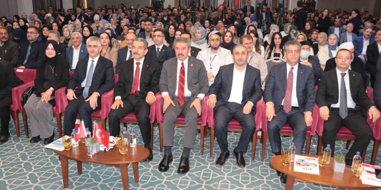 Cizre’de IV. Uluslararası Melaye Ciziri Sempozyumu