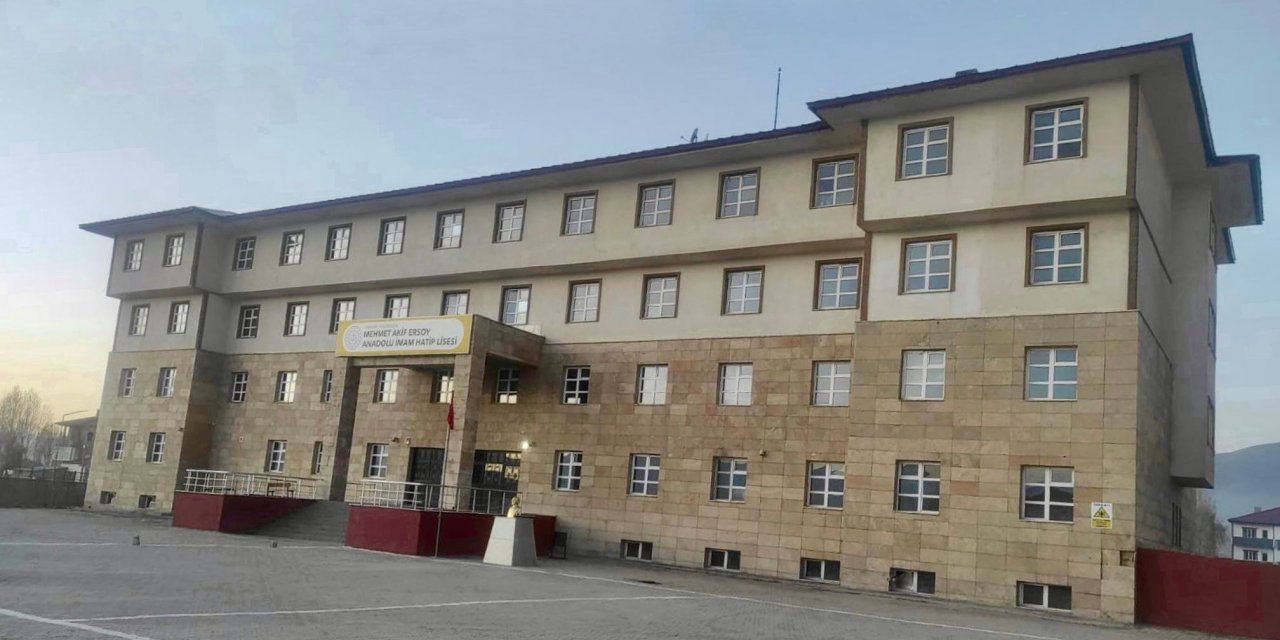 Mehmet Akif Ersoy Anadolu İmam Hatip Lisesi, SADÂ programından ikinci kez hibe aldı