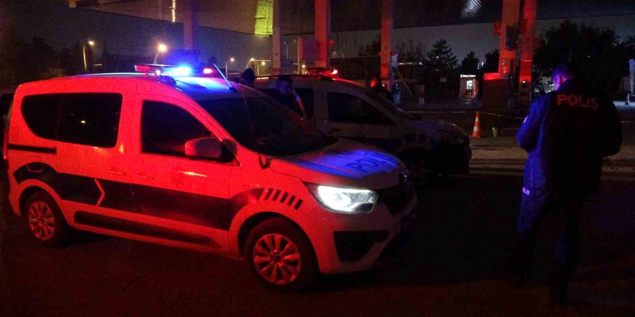 Malatya’da bıçaklı kavgada 2 kişi yaralandı