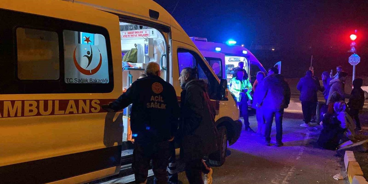 Elazığ’da trafik kazası: 6 kişi yaralandı