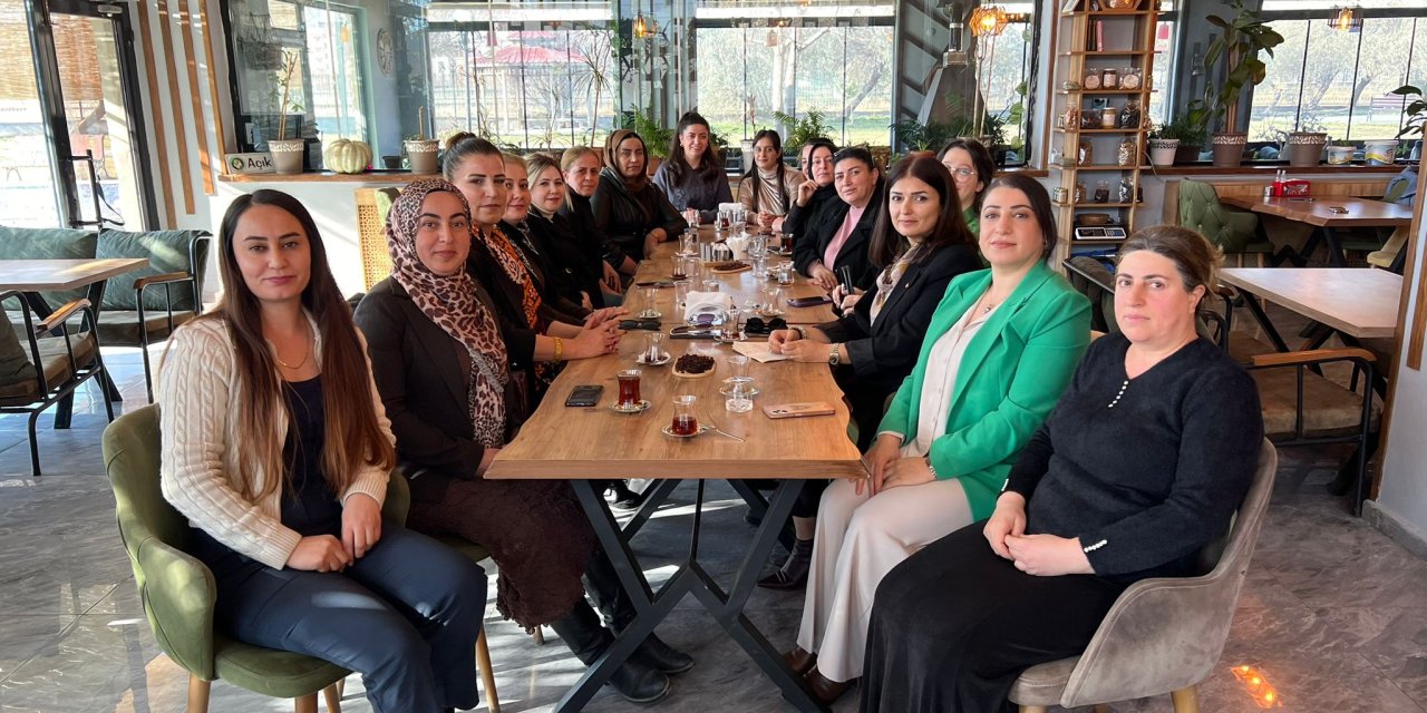 Yüksekova’daki Demeter Kadın Kooperatifi’ne destek ziyareti