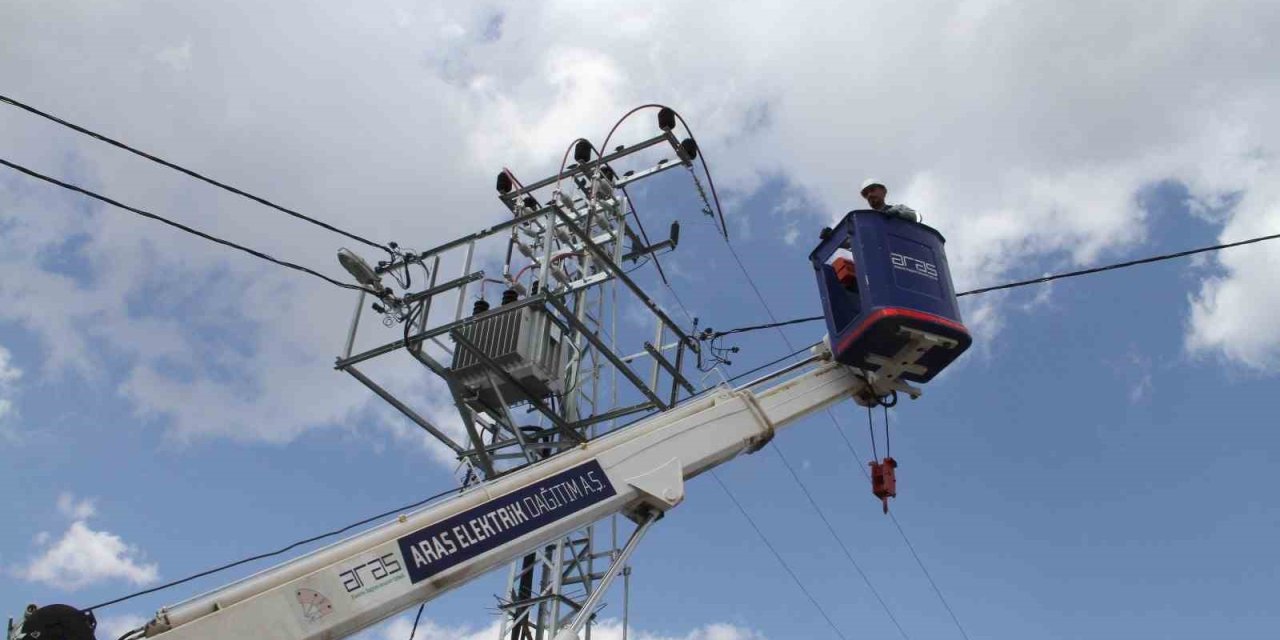 Aras EDAŞ, Patnos’ta enerji altyapısını güçlendirmeye devam ediyor