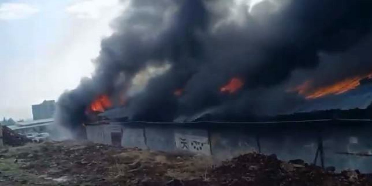 Gaziantep Nurdağı’nda depo yangını