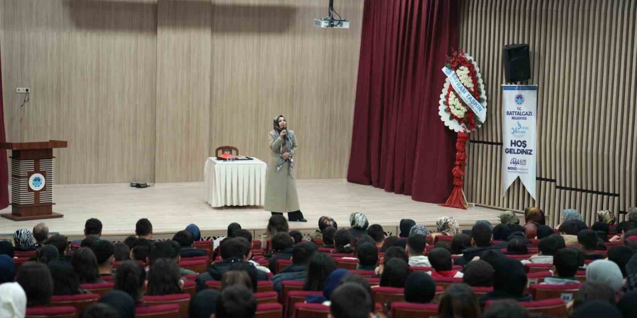Battalgazi’de "Uzaktan Sevmek Kudüs" programına  ilgi
