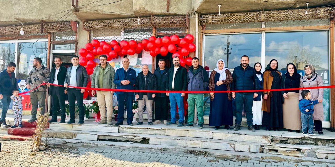 Yüksekova’da “Aselle Çocuk Dünyası” hizmete açıldı