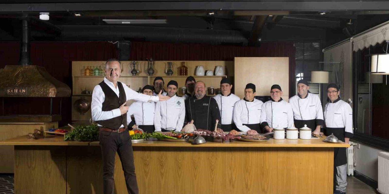 Gaziantep’te soğan kebabı sezonu başladı