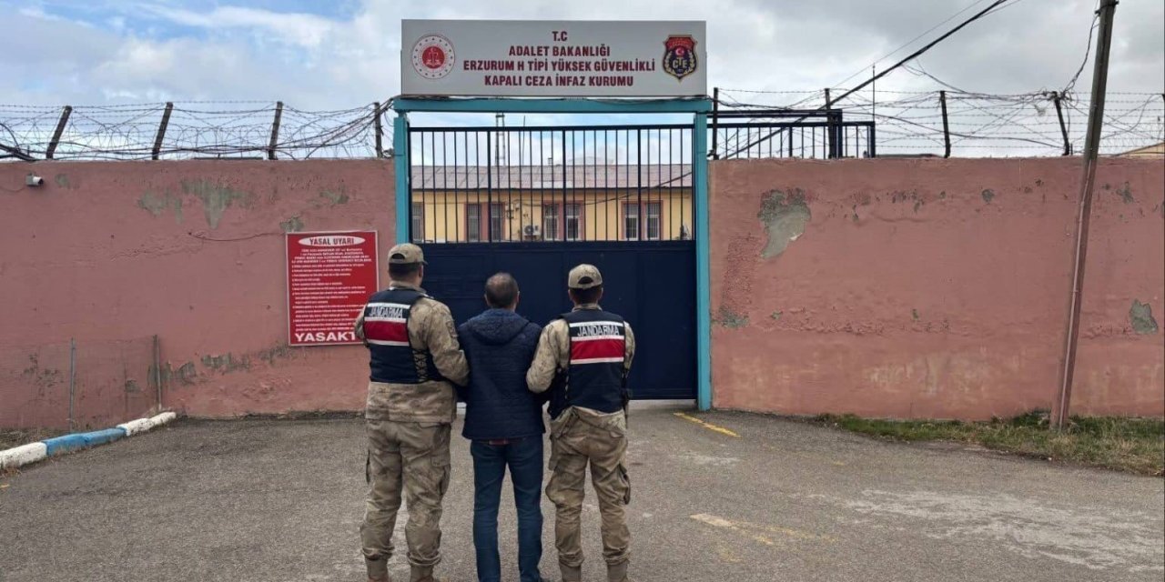 Erzurum’da iki FETÖ/PDY üyesi yakalandı