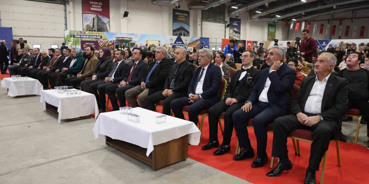 Elazığ’da ’Engelsiz Fest’ gerçekleştirildi