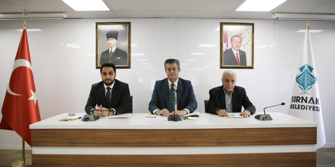 Şırnak Belediyesi'nde 2025 yılının son meclis toplantısı gerçekleştirildi