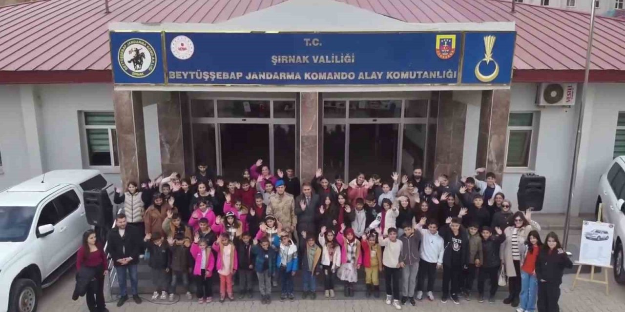Şırnak’ta jandarmadan çocuklara unutulmaz gün