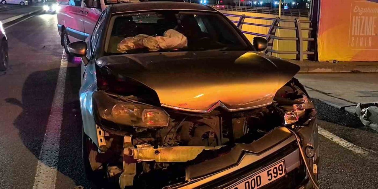 Erzurum Şehir hastanesi kavşağında zincirleme kaza