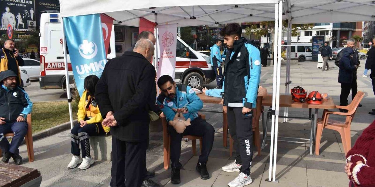 Elazığ’da Acil Sağlık Hizmetleri Haftası etkinlikleri yapıldı