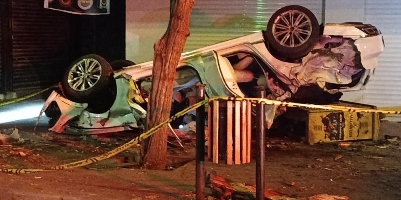 Diyarbakır'da takla atan araçta bulunan 1 kişi öldü, 1 kişi yaralandı