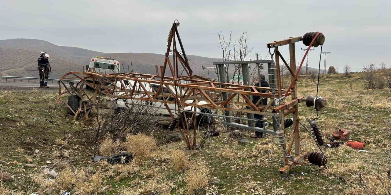 Bingöl trafik kazası: 2 kişi yaralandı