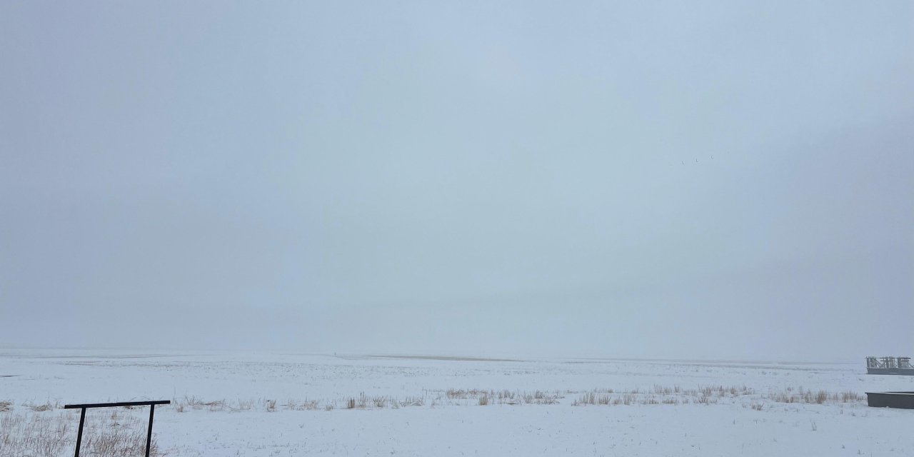 Yüksekova’da kar yağışı nedeniyle uçuşlar iptal edildi