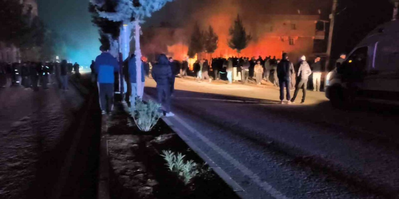 Diyarbakır’da hırdavat dükkanında yangın