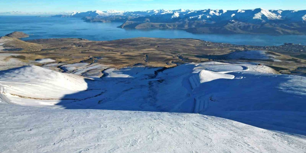 Nemrut, Van Gölü ve Süphan’da kışın en güzel hali