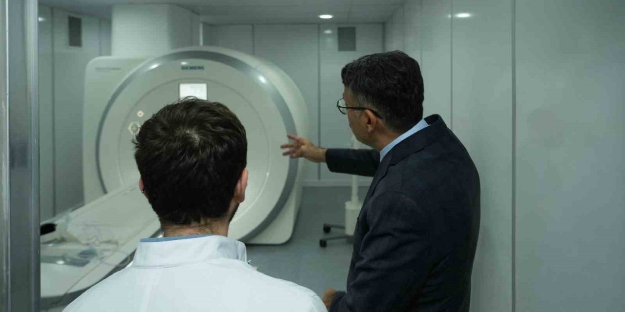 Hakkari’de MR cihazı hizmete alındı